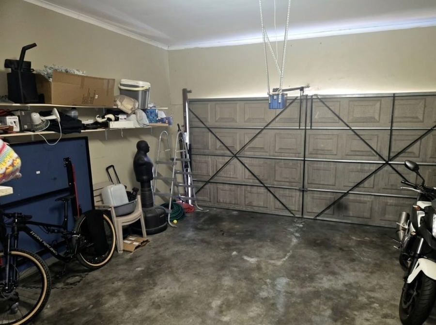 3 Bedroom Property for Sale in Hunters Creek Western Cape